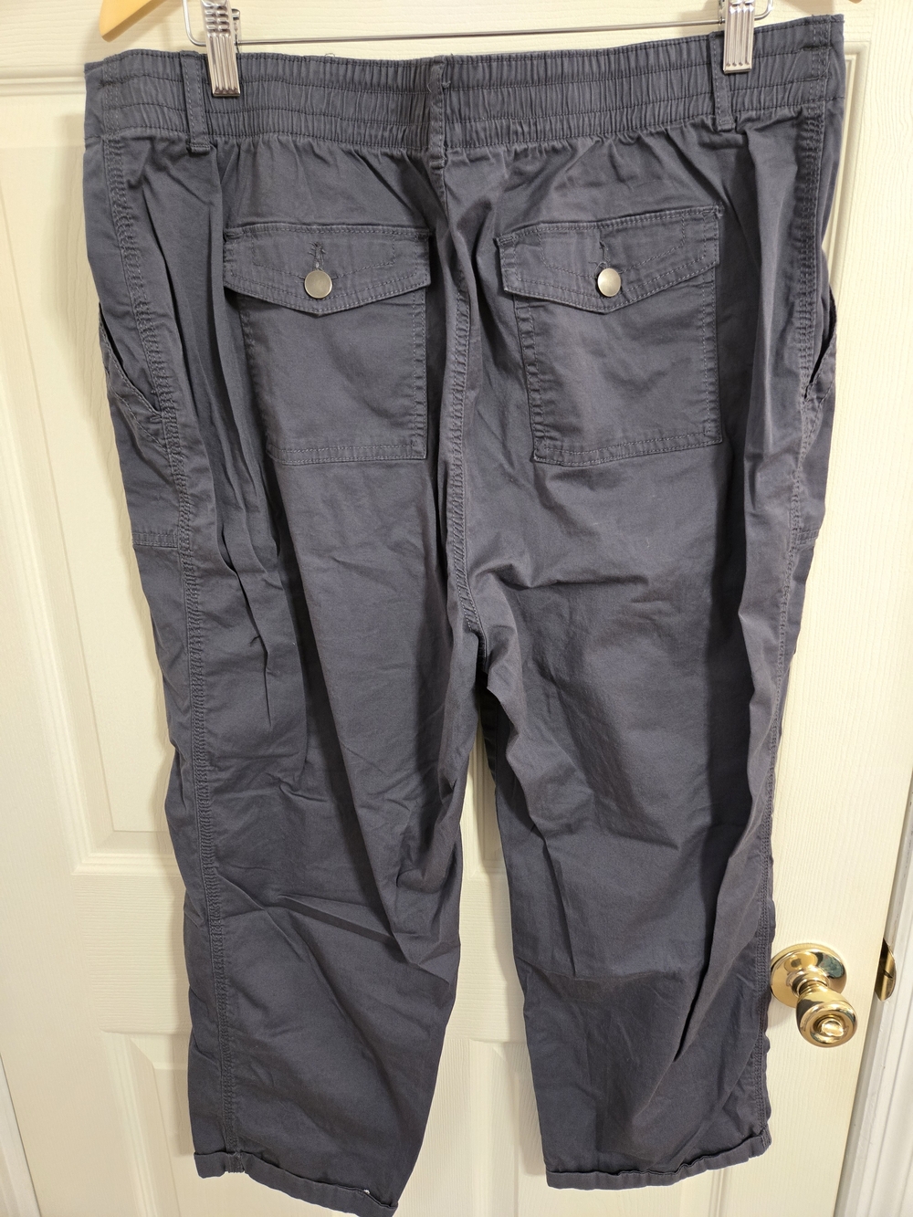 Time And Tru Women's Grey Cotton Cargo Capris Size 18 - Picture 2 of 8
